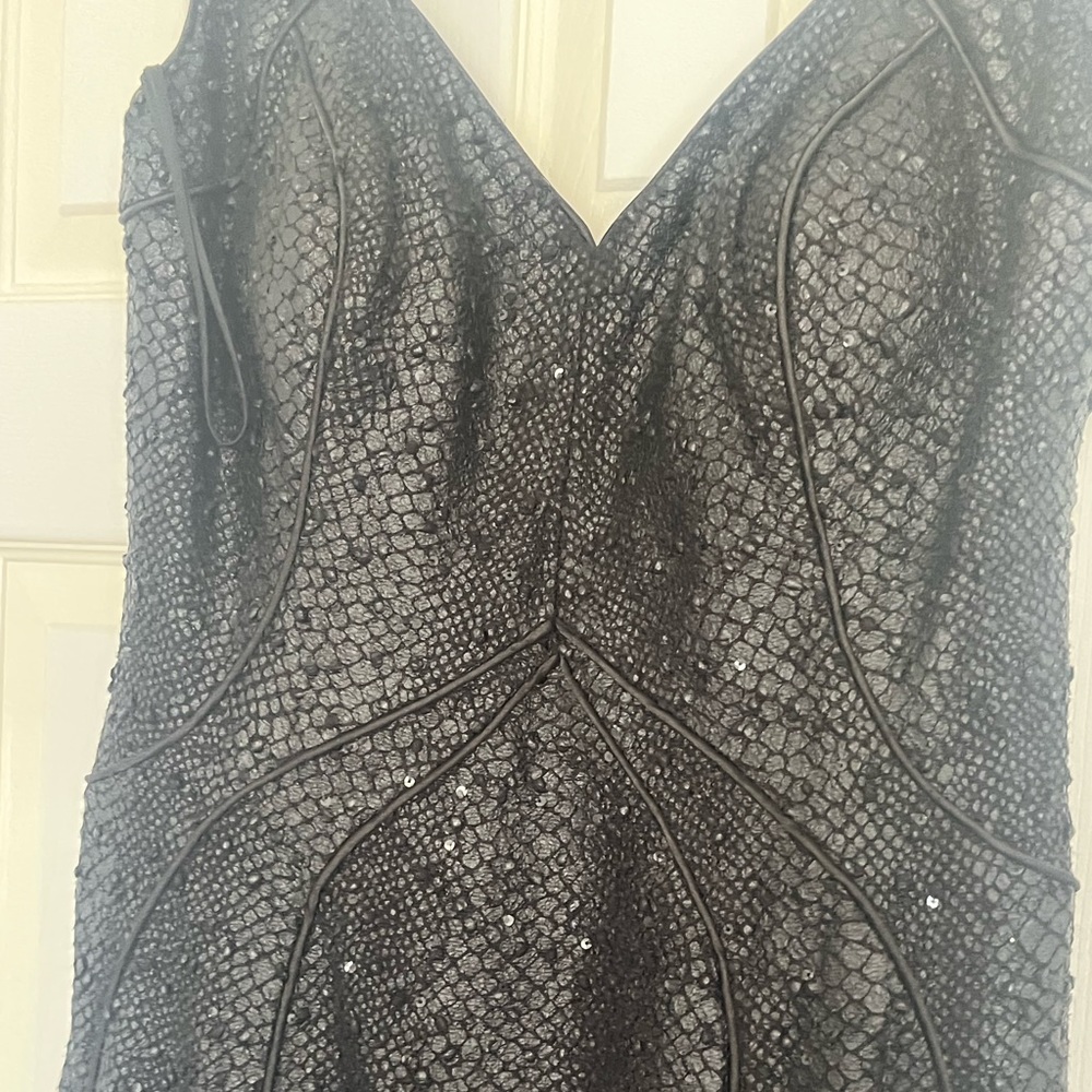Slight mermaid gown for wedding